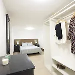 Appartement Two Bedrooms Close To Airport