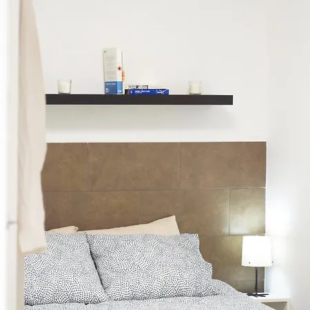 Two Bedrooms Close To Airport Апартаменты *